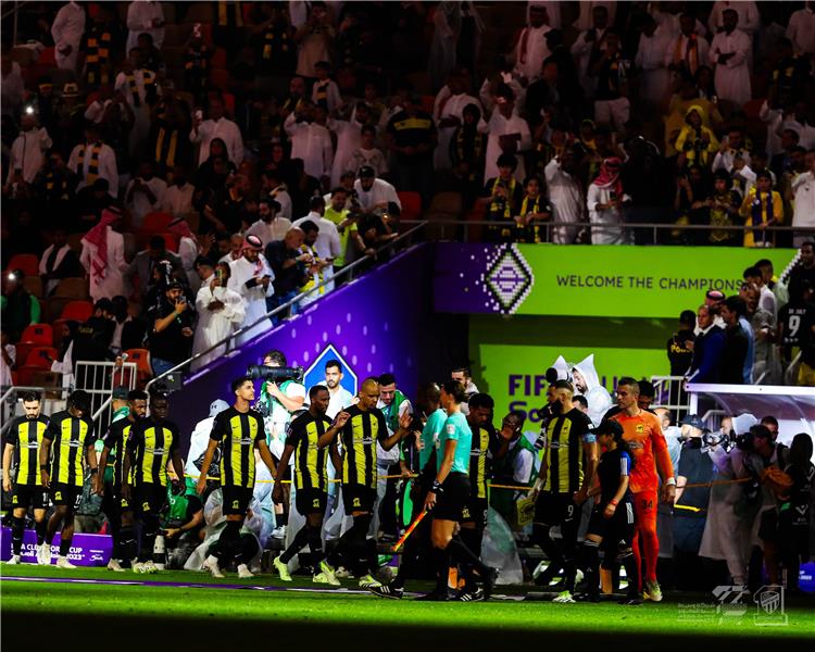 مباراة الاتحاد والرائد