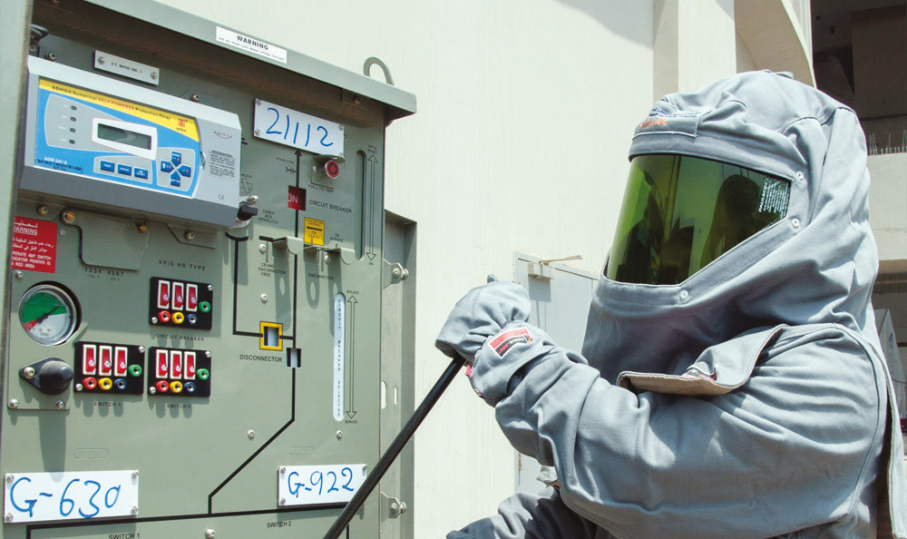 السبب وراء زيادة فواتير الكهرباء هذا الشهر 1444 ورسوم الكهرباء الجديدة بالكيلو