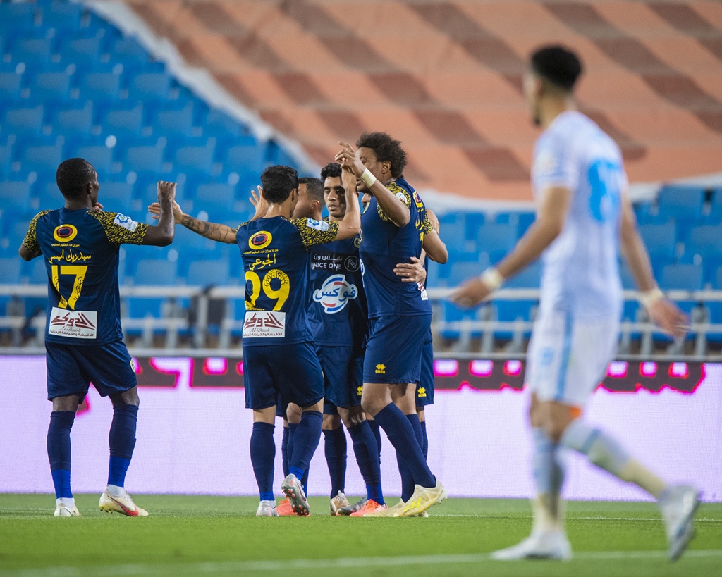 مباراة التعاون والفتح