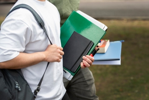 إجازة الطلاب في جامعة الأمير سلطان