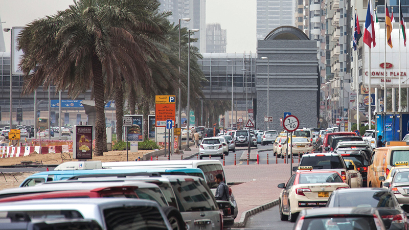 رسوم الطرق في دبي 