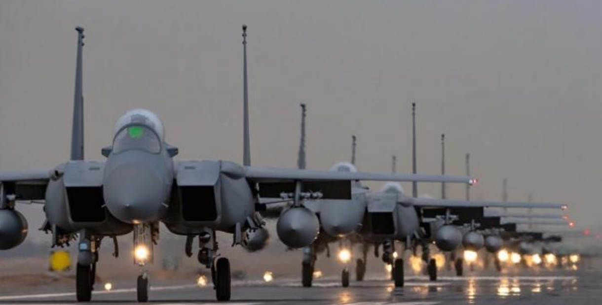 عوامل تحديد رواتب الطيران الحربي السعودي