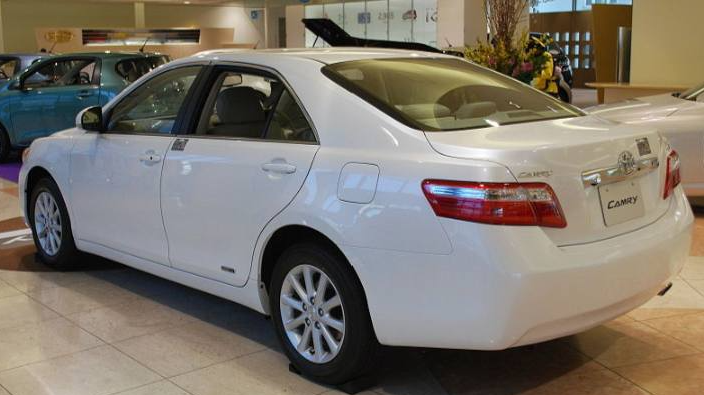 سيارة تويوتا كامري 2008 