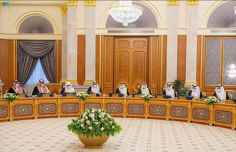 مجلس الوزراء السعودي يصدر قرار جديد بخصوص احتساب الرواتب والأجور