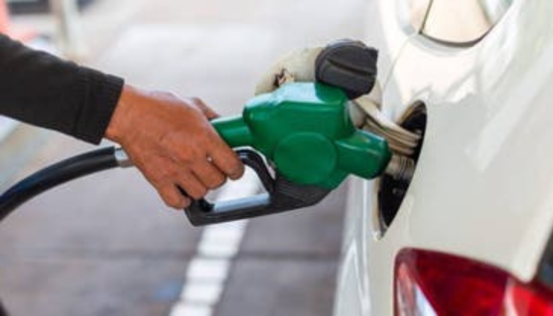 تراجع أسعار الوقود في الإمارات