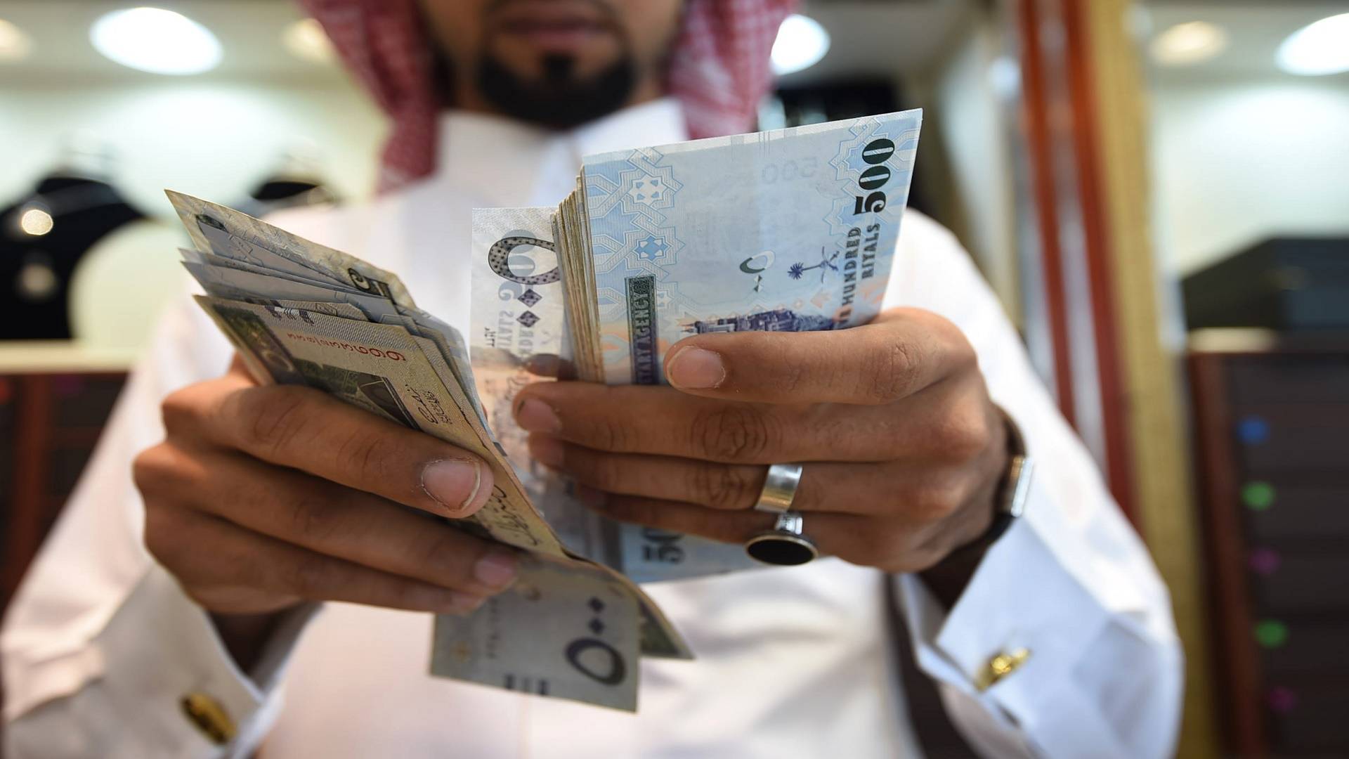كم نسبة الوديعة في البنك الأهلي السعودي ؟ وما أفضل البنوك السعودية في الودائع الاستثمارية