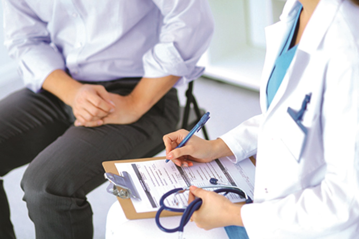 الإجازة المرضية في نظام العمل السعودي