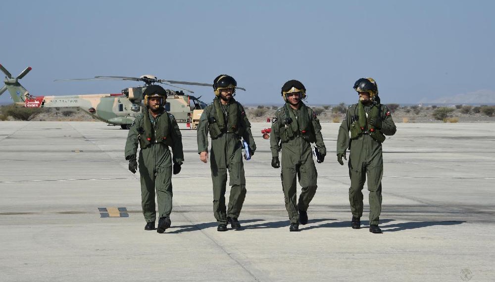 كم راتب الحرس السلطاني العماني