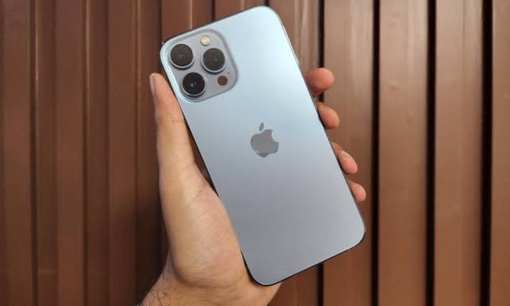 ايفون 13 برو بالتقسيط في أمازون