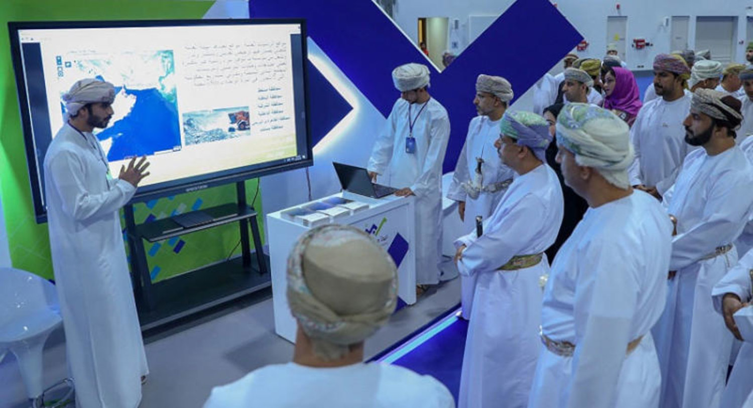 الأنشطة المسموح بها للمستثمر الأجنبي 