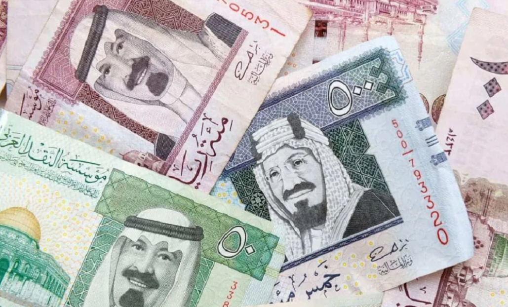 رواتب الوافدين في السعودية