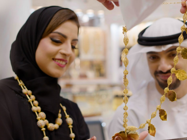 أهم الأسباب التي تدفعك لشراء الذهب في دبي