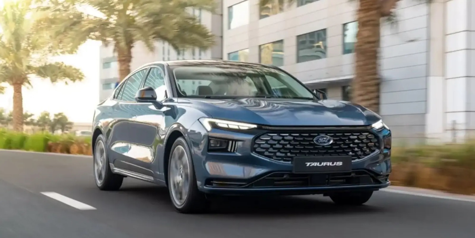 سيارة فورد توروس 2024