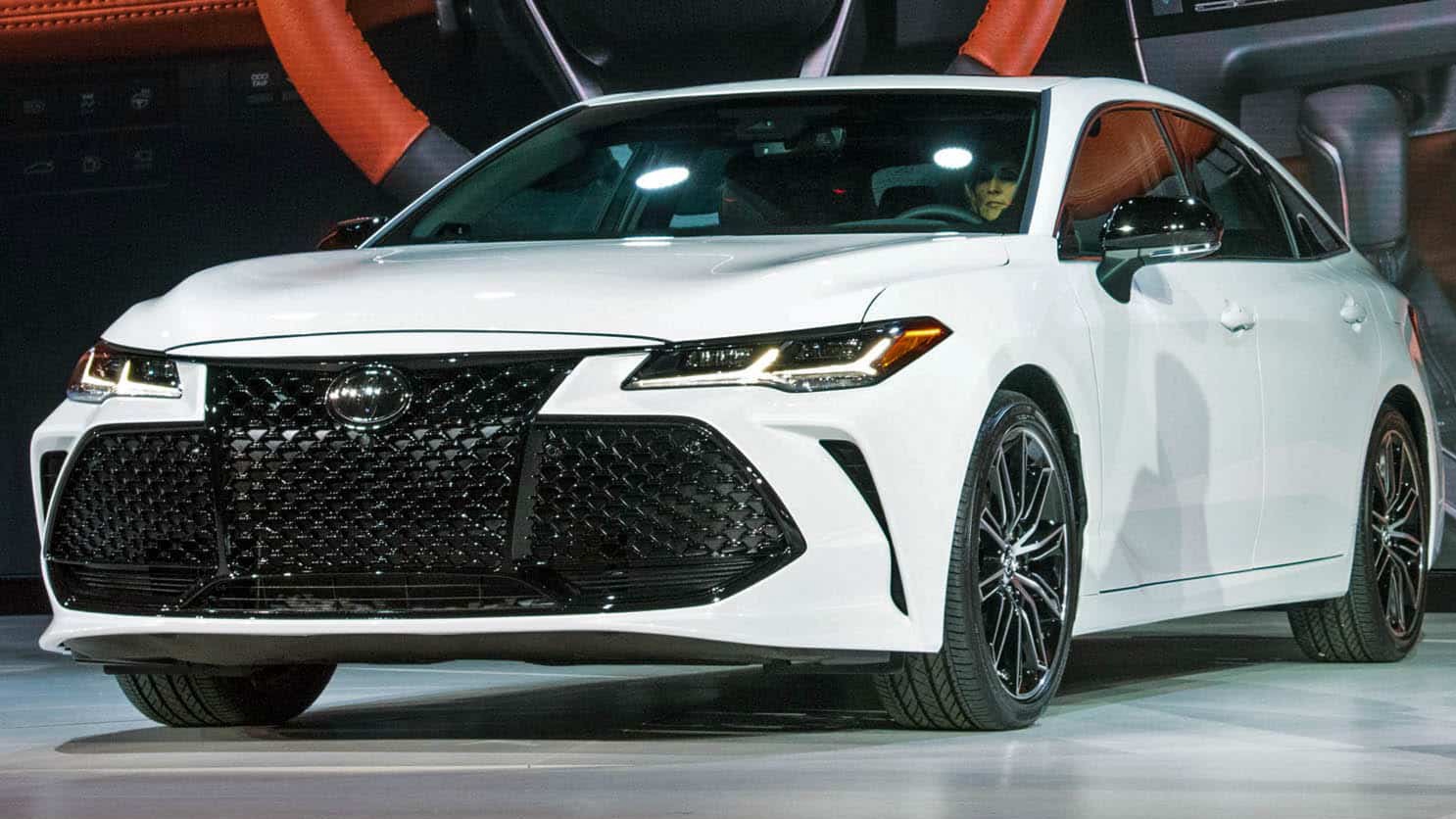 سيارة تويوتا مستعملة