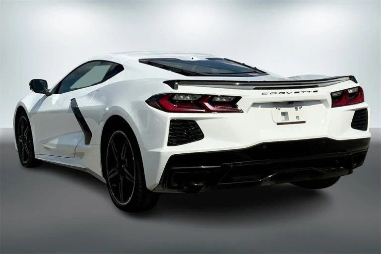 سيارة Chevy Corvette ZR-1 الامريكية