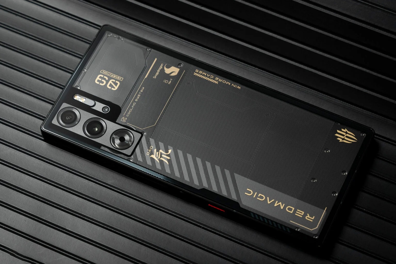 هاتف Red Magic 9 Pro Plus