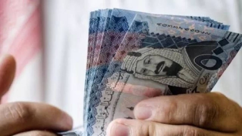 ايقاف العلاوة السنوية للمعلمين