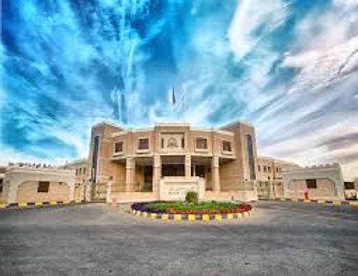 رسوم البرامج الأكاديمية في كلية عمان للإدارة والتكنولوجيا