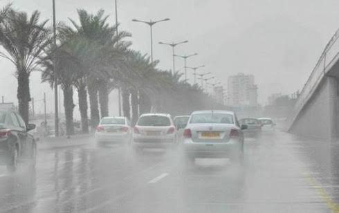 أمطار رعدية بعمان